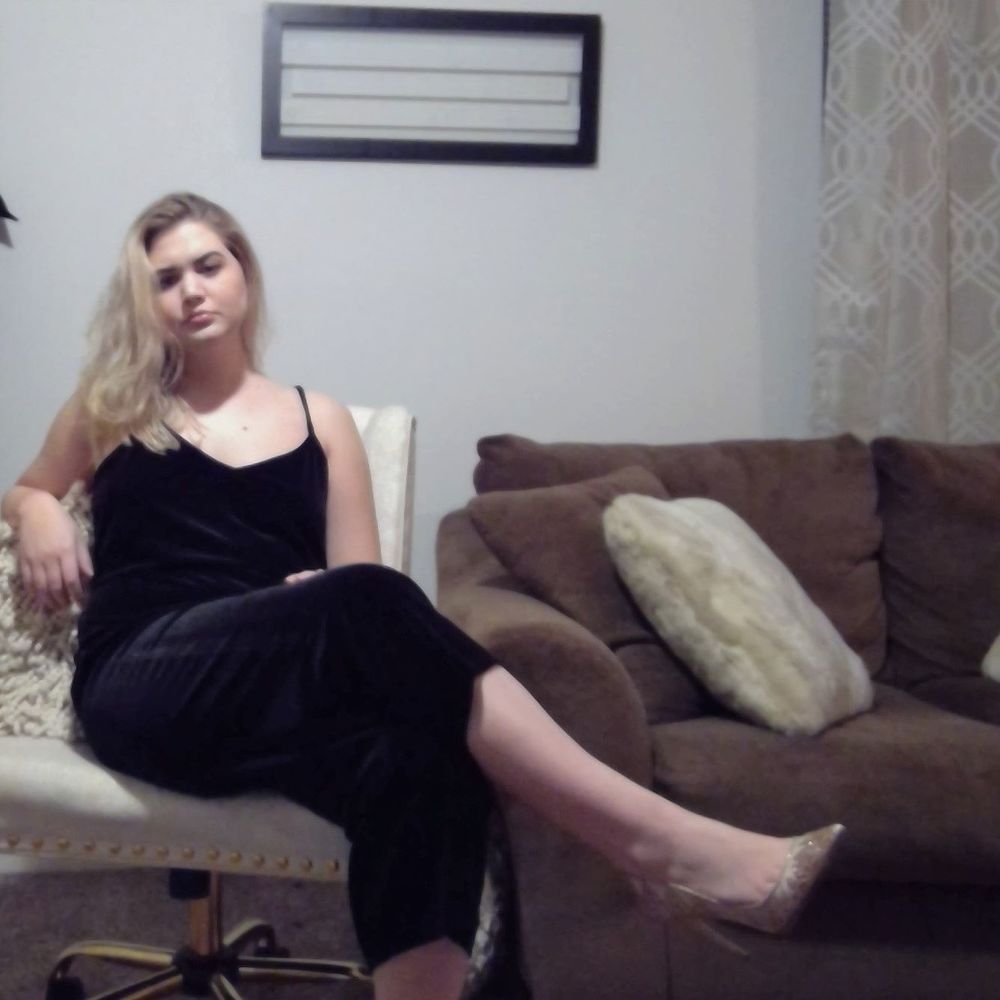 Hi :)